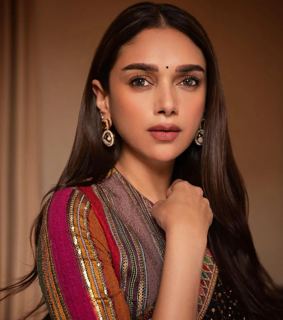 Aditi Rao Hydari shares her latest photos in instagram