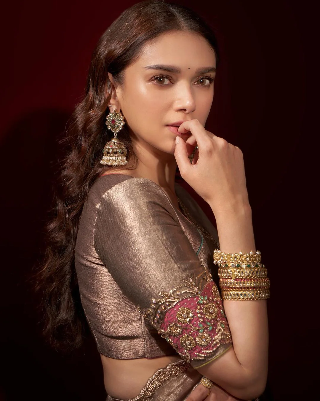 Aditi Rao Hydari Saree Photo Shoot