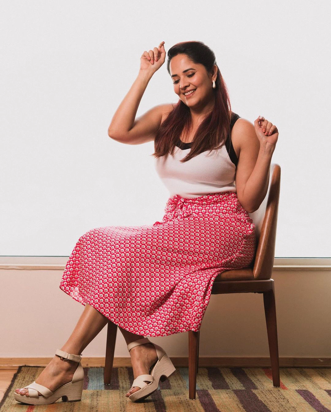 Anasuya Bharadwaj shares her latest photoshoot
