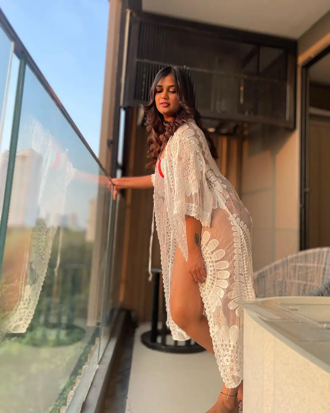 Ariyana Glory Stunning Looks in Bikini First Time