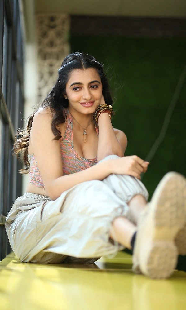 Bubblegum movie heroine Maanasa Choudhary latest photos