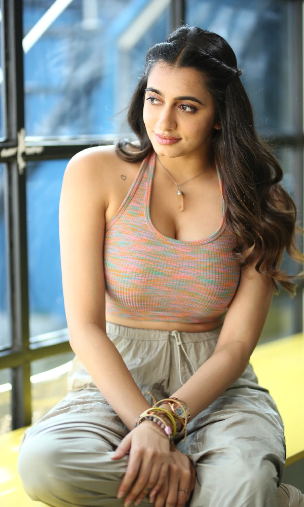 Bubblegum movie heroine Maanasa Choudhary latest photos