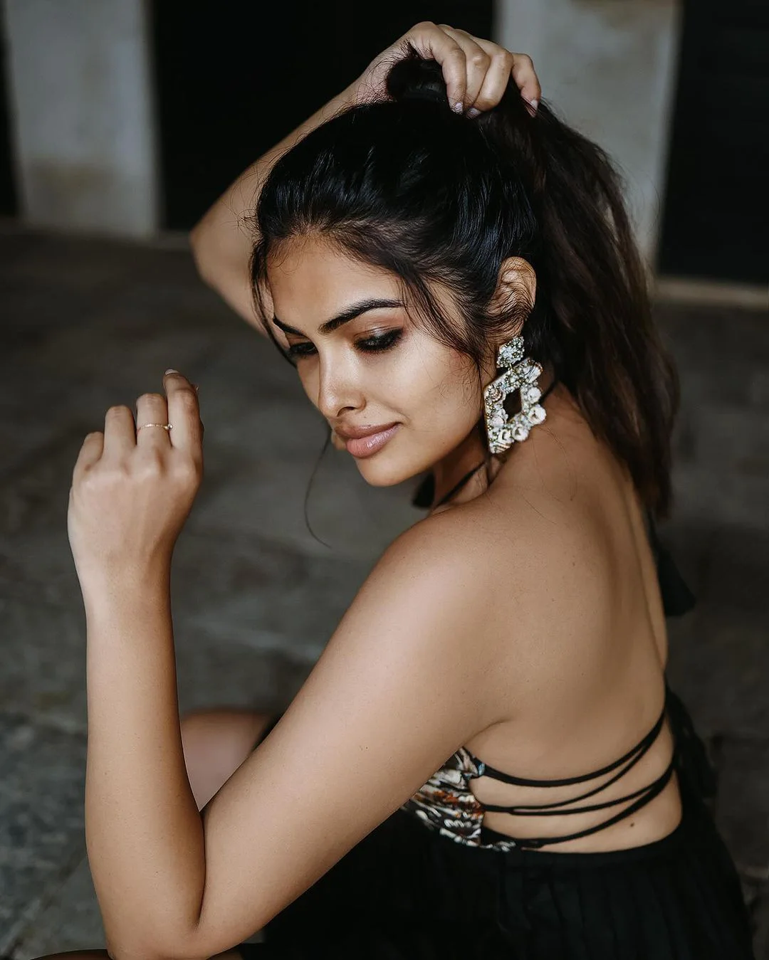 Divi Vadthya Sizzling Looks in Short Skirt