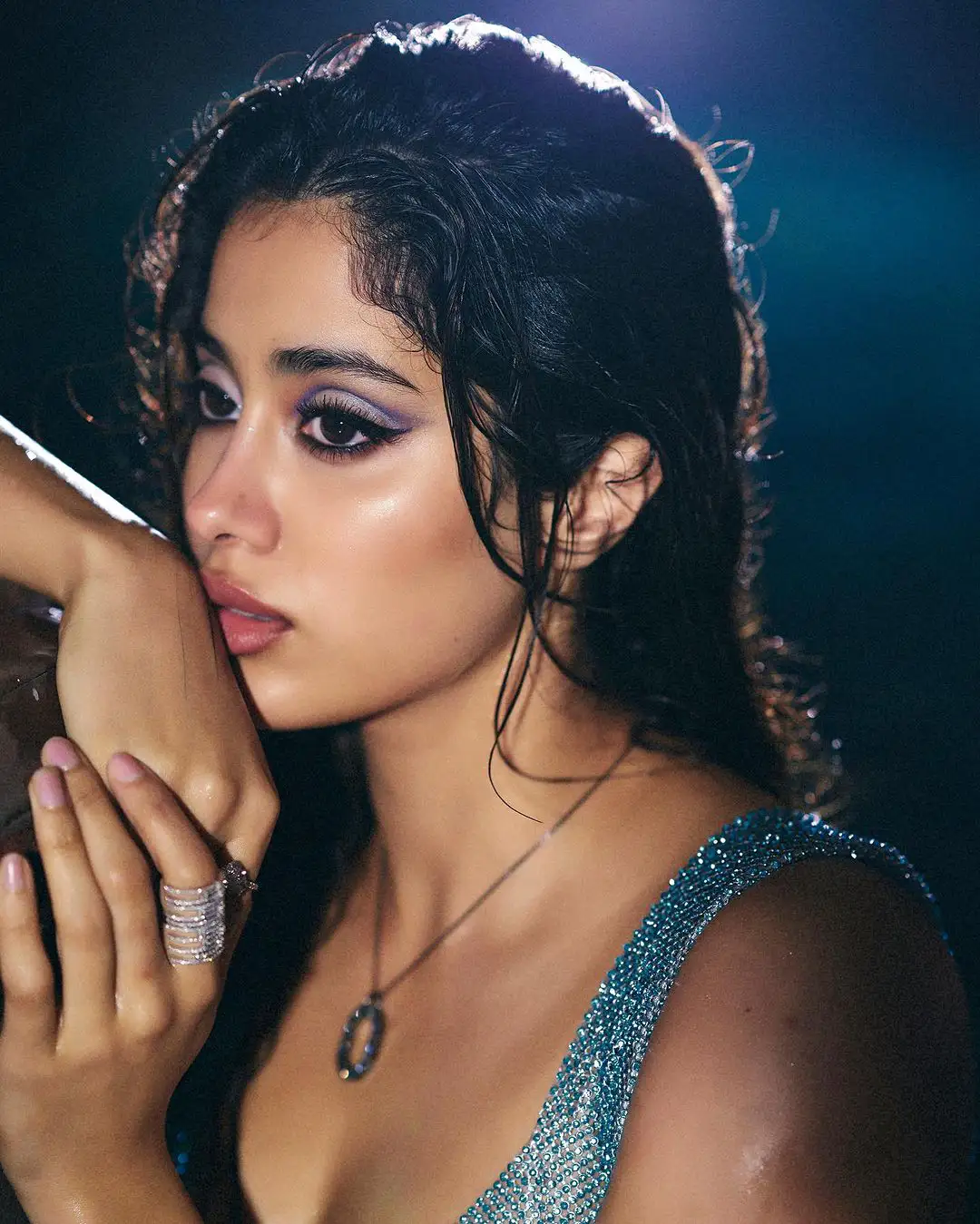 Janhvi Kapoor Dazzling Photo Shoot in Water