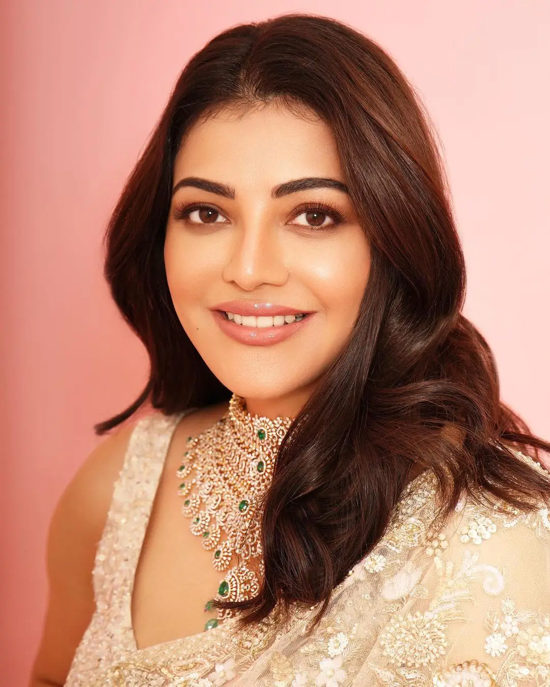 Kajal Aggarwal Stunning Looks in Saree