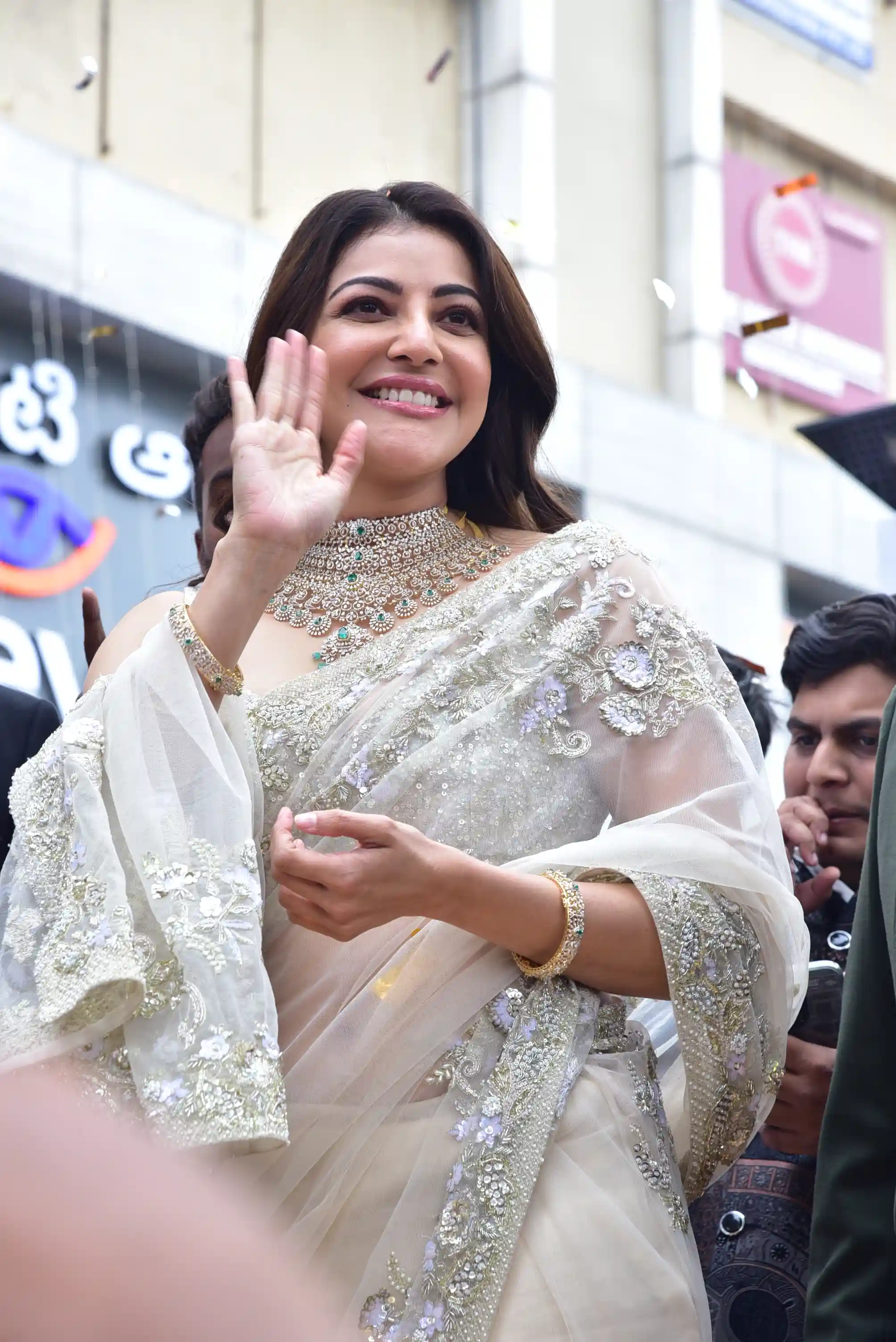 Kajal Aggarwal Stunning Looks in Saree