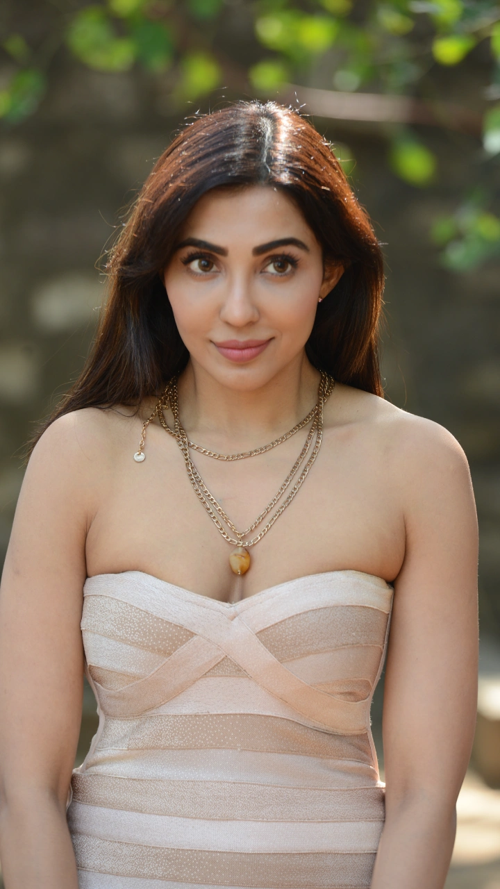 Kannada heroine Parvati Nair latest photos gone viral