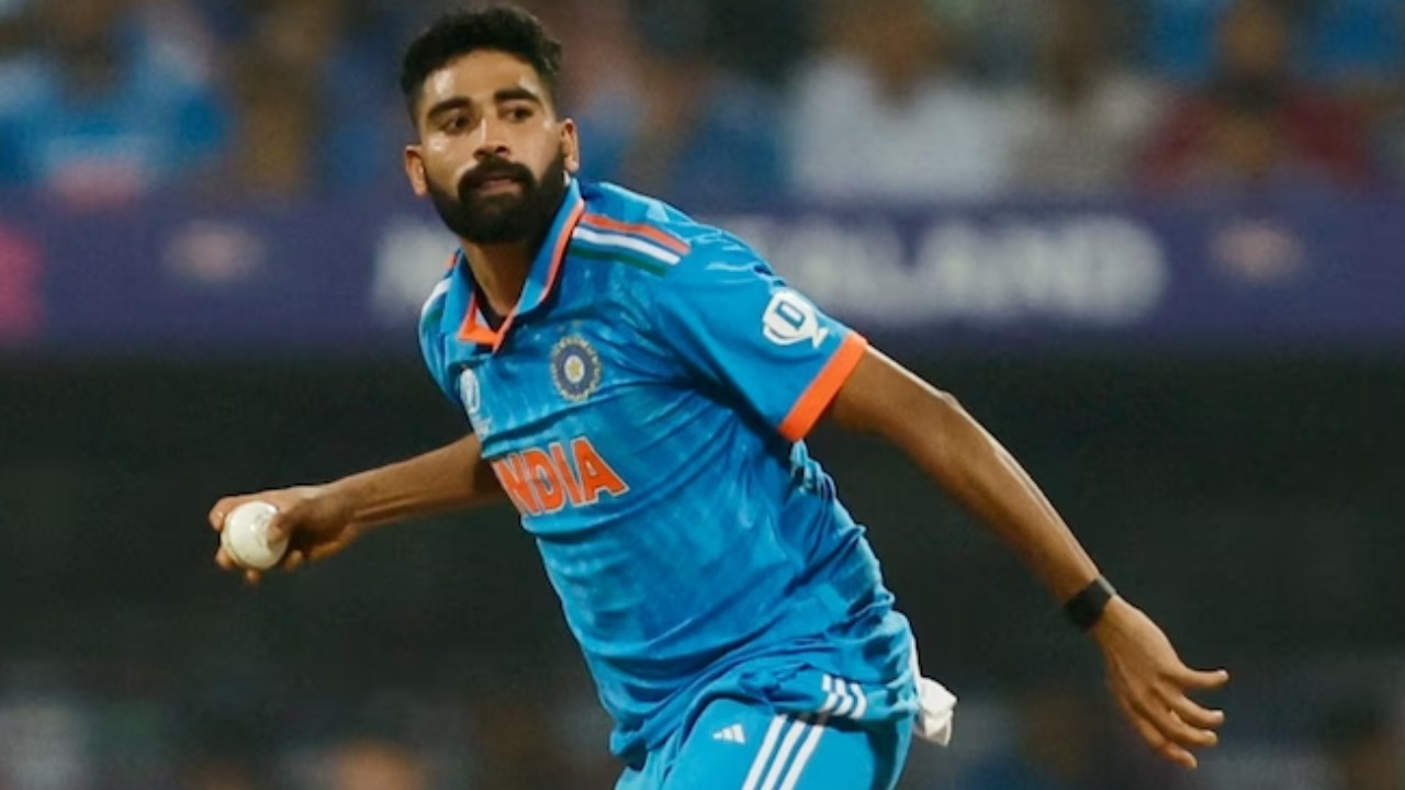 IND vs SA T20 Match : సౌతాఫ్రికాతో టీ20 సిరీస్లో ఉత్తమ ఫీల్డర్ పతకాన్నిఅందుకున్న హైదరాబాదీ క్రికెటర్.. IND vs SA T20 Match : సౌతాఫ్రికాతో టీ20 సిరీస్లో ఉత్తమ ఫీల్డర్ పతకాన్నిఅందుకున్న హైదరాబాదీ క్రికెటర్..