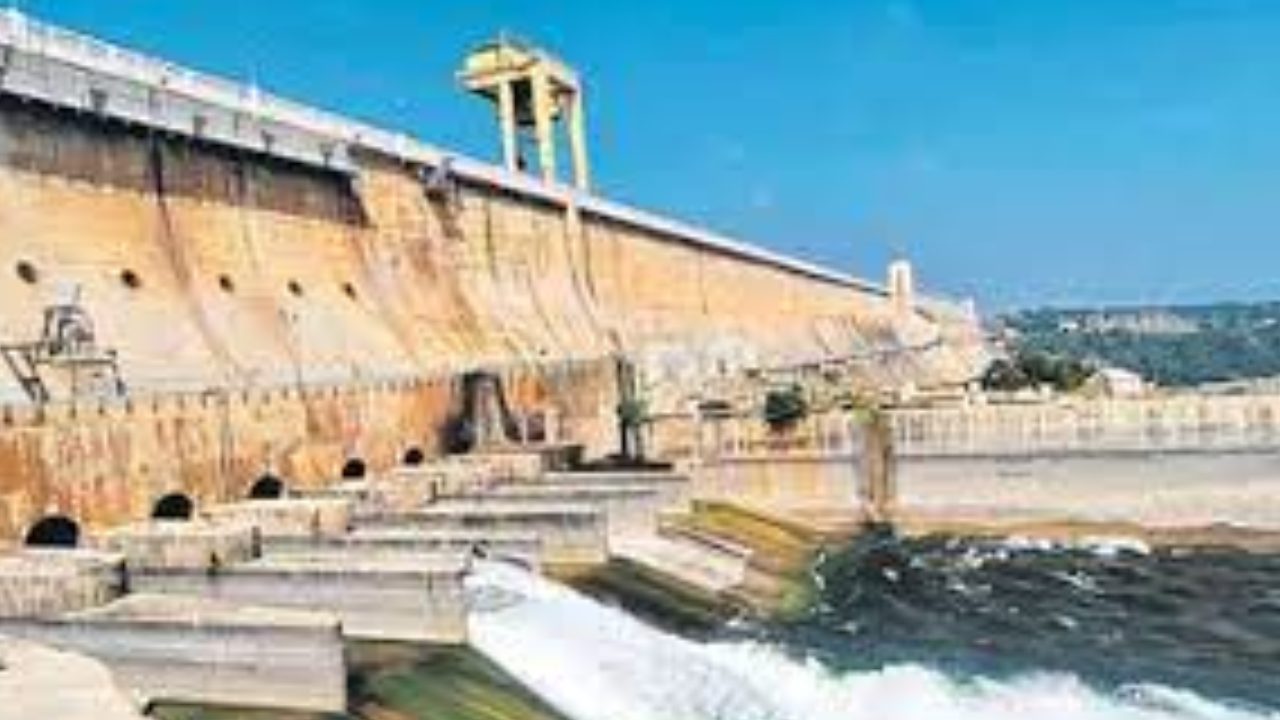 Nagarjuna Sagar : నాగార్జున సాగర్ కుడి కాలువకు నీటి విడుదలకు బ్రేక్.. నిలిపి వేసిన ఏపీ ఇరిగేషన్ అధికారులు Nagarjuna Sagar : నాగార్జున సాగర్ కుడి కాలువకు నీటి విడుదలకు బ్రేక్.. నిలిపి వేసిన ఏపీ ఇరిగేషన్ అధికారులు