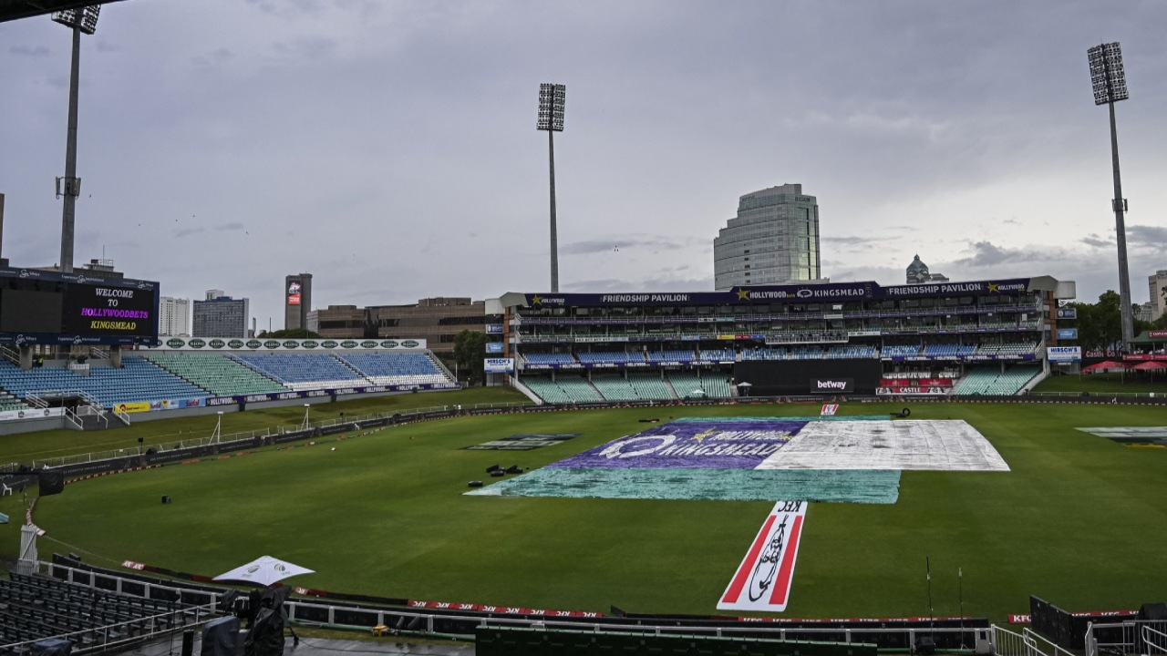 SA vs IND 1st T20 : దక్షిణాఫ్రికాతో తొలి టీ20 వర్షార్పణం.. టాస్ పడకుండానే మ్యాచ్ రద్దు SA vs IND 1st T20 : దక్షిణాఫ్రికాతో తొలి టీ20 వర్షార్పణం.. టాస్ పడకుండానే మ్యాచ్ రద్దు