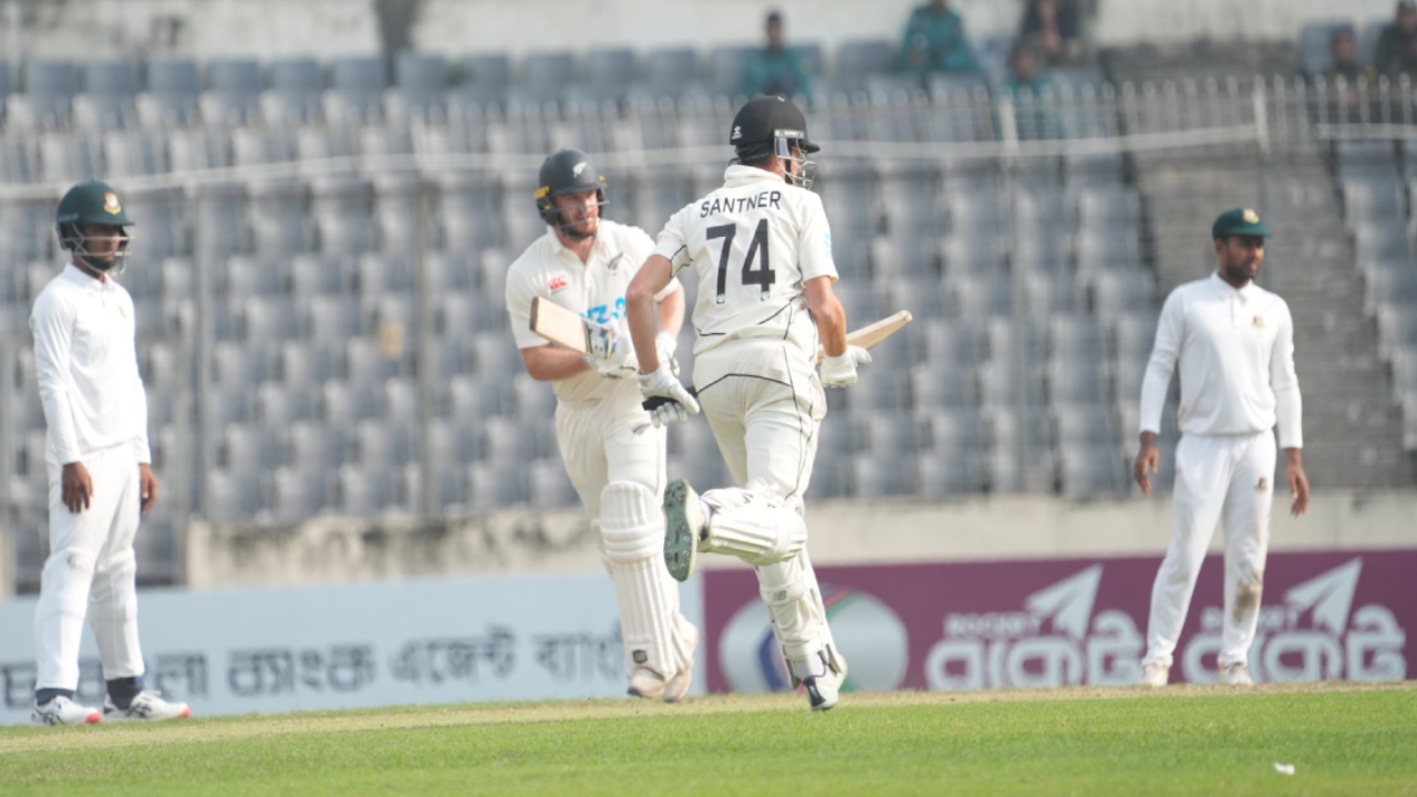 BAN vs NZ 2nd Test : ప్రతీకారం తీర్చుకున్న న్యూజిలాండ్.. రెండో టెస్టులో బంగ్లాదేశ్ పై విజయం.. BAN vs NZ 2nd Test : ప్రతీకారం తీర్చుకున్న న్యూజిలాండ్.. రెండో టెస్టులో బంగ్లాదేశ్ పై విజయం..