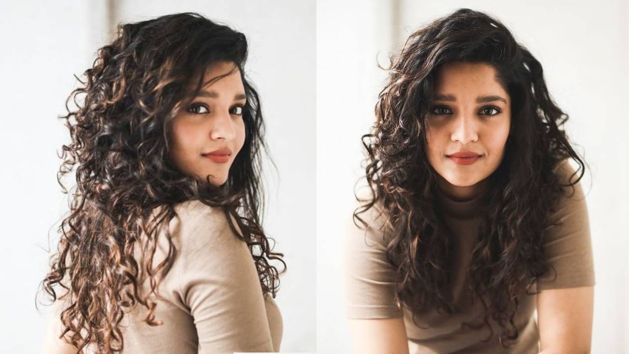 Ritika Singh : ఆ హీరోయిన్ చేతికి గాయాలు.. బ్రేక్ తీసుకుంటున్నా అంటూ పోస్టు Ritika Singh : ఆ హీరోయిన్ చేతికి గాయాలు.. బ్రేక్ తీసుకుంటున్నా అంటూ పోస్టు