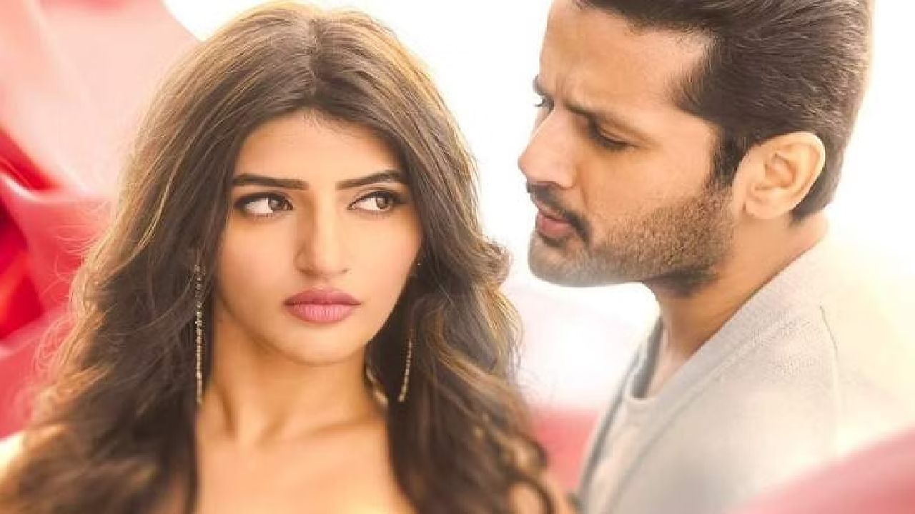 Nithiin – Sreeleela : శ్రీలీల పై నవ్వుతూనే సెటైర్లు వేసిన నితిన్.. ఆమెతో వర్క్ చేయడం.. Nithiin – Sreeleela : శ్రీలీల పై నవ్వుతూనే సెటైర్లు వేసిన నితిన్.. ఆమెతో వర్క్ చేయడం..