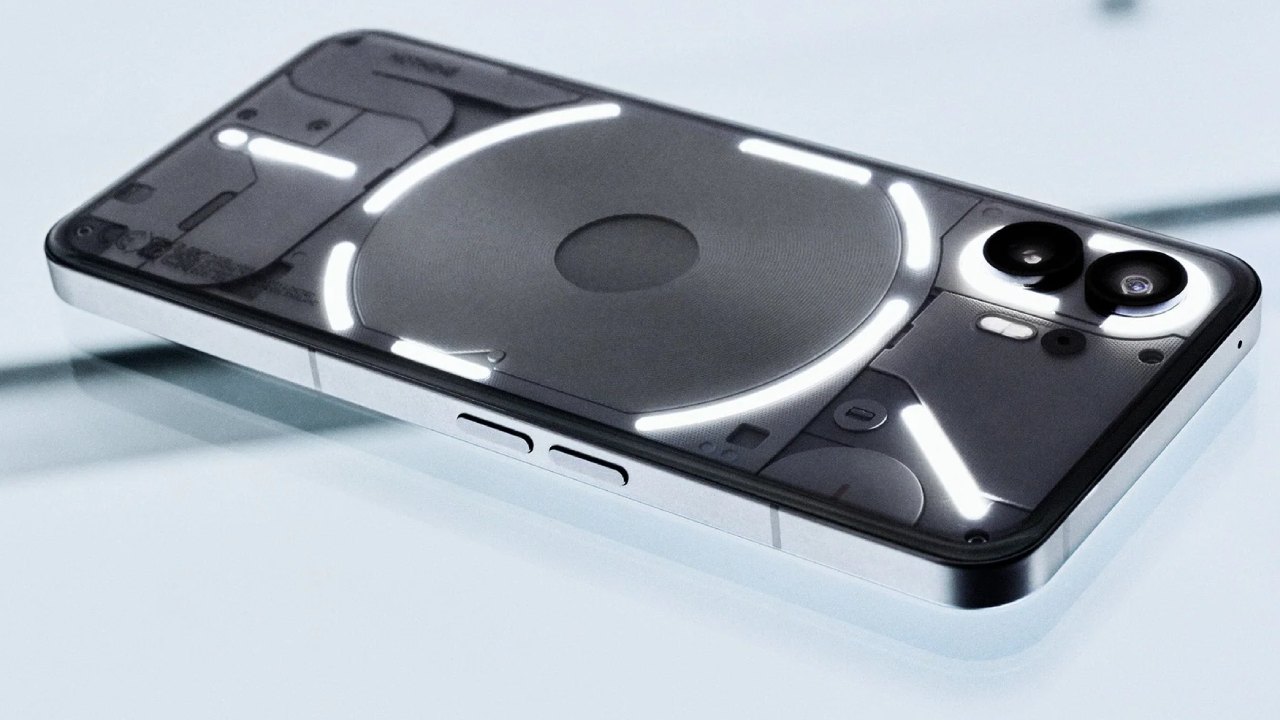 Nothing Phone (2)