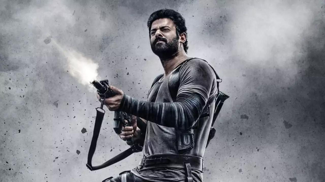 Salaar : సలార్ కలెక్షన్స్ సునామీ.. ఇండియా వైడ్ ఫస్ట్ డే ఓపెనింగ్స్ రికార్డు.. Salaar : సలార్ కలెక్షన్స్ సునామీ.. ఇండియా వైడ్ ఫస్ట్ డే ఓపెనింగ్స్ రికార్డు..