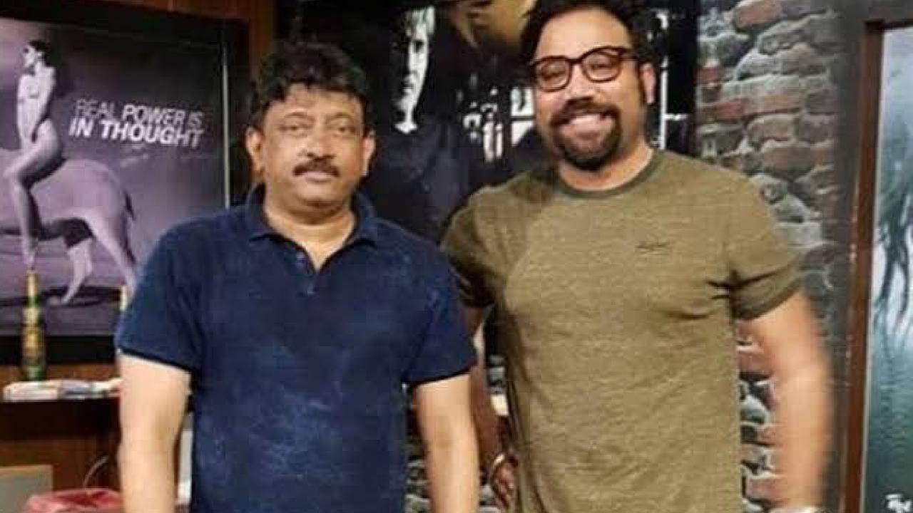 RGV – Sandeep Vanga : సందీప్ వంగా పాదాల ఫోటో.. వాట్సాప్ చేయమంటూ ఆర్జీవీ ట్వీట్.. RGV – Sandeep Vanga : సందీప్ వంగా పాదాల ఫోటో.. వాట్సాప్ చేయమంటూ ఆర్జీవీ ట్వీట్..