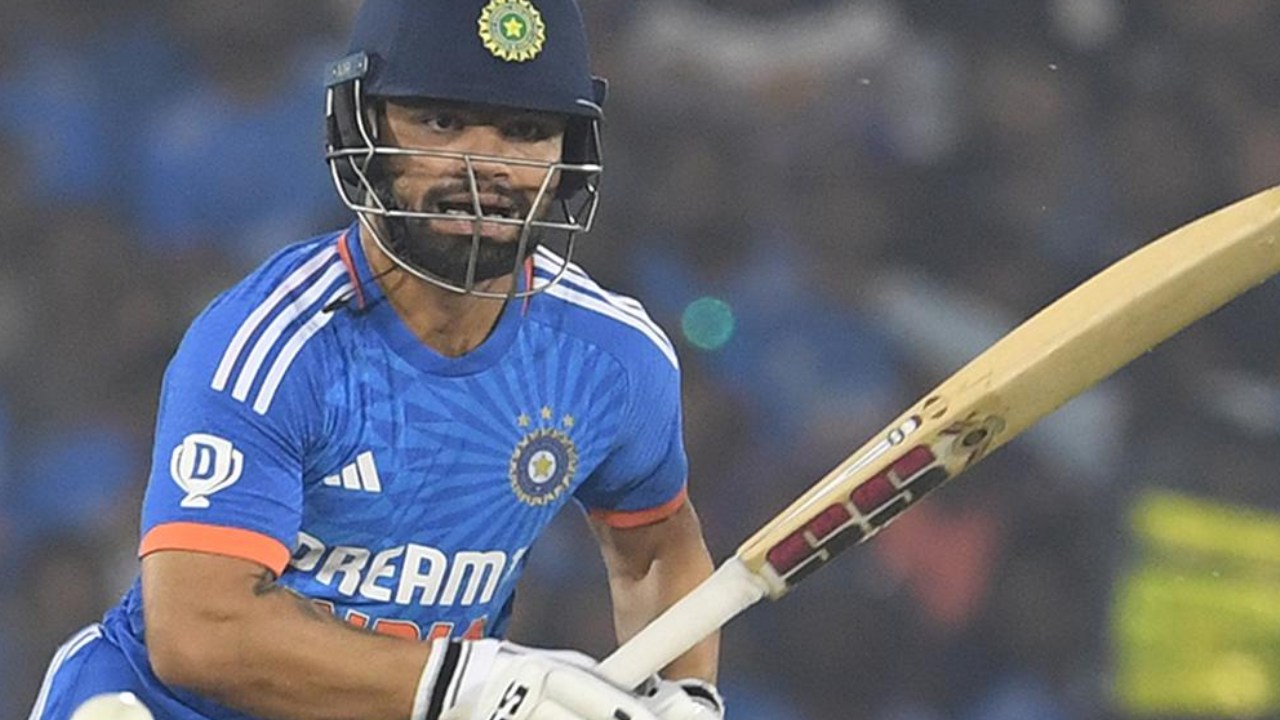IND vs SA 1st ODI Match : అయ్యో రింకూ.. వన్డేల్లో అరంగేట్రంకు దక్కని అవకాశం.. సంజూ వైపు మొగ్గు IND vs SA 1st ODI Match : అయ్యో రింకూ.. వన్డేల్లో అరంగేట్రంకు దక్కని అవకాశం.. సంజూ వైపు మొగ్గు
