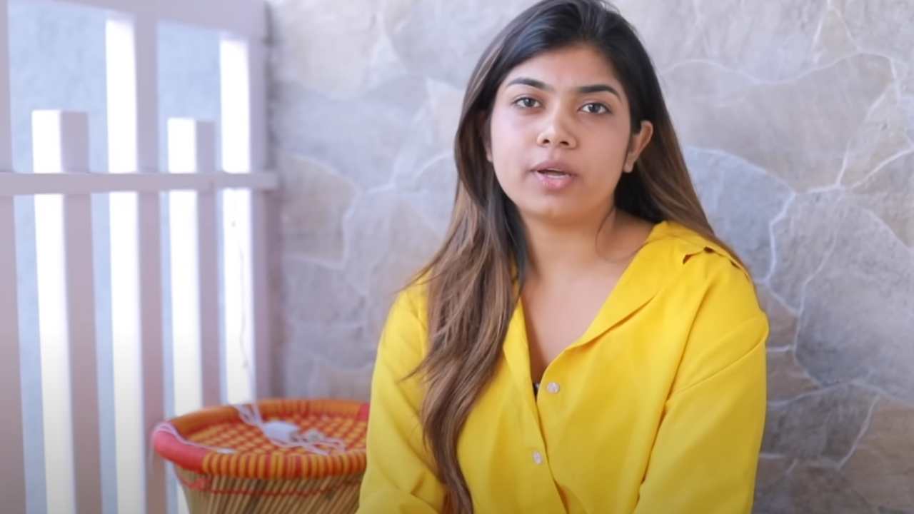 Rithu Chowdary : నా వీడియోలు మార్ఫింగ్ చేశారు.. మెంటల్ టార్చర్ అనుభవించాను.. రీతూ చౌదరి సంచలన వీడియో.. Rithu Chowdary : నా వీడియోలు మార్ఫింగ్ చేశారు.. మెంటల్ టార్చర్ అనుభవించాను.. రీతూ చౌదరి సంచలన వీడియో..