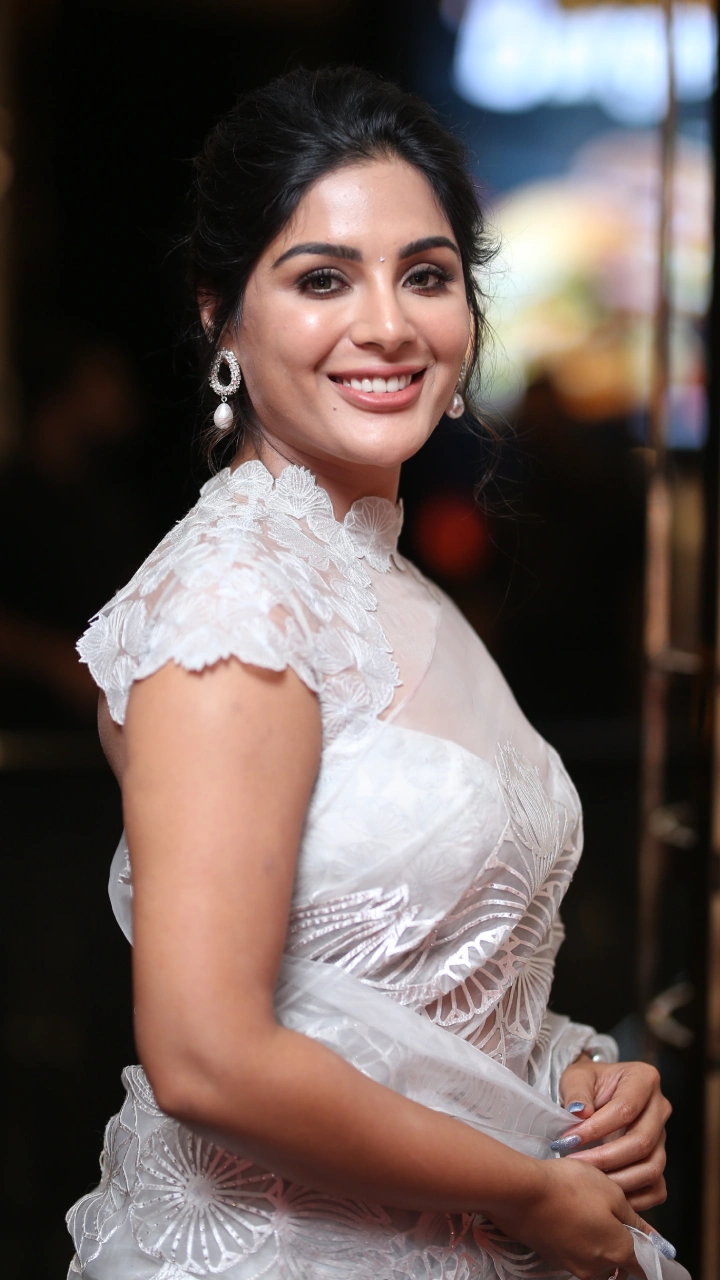 Samyuktha Menon saree photos at Kalyan Ram Devil Trailer launch event