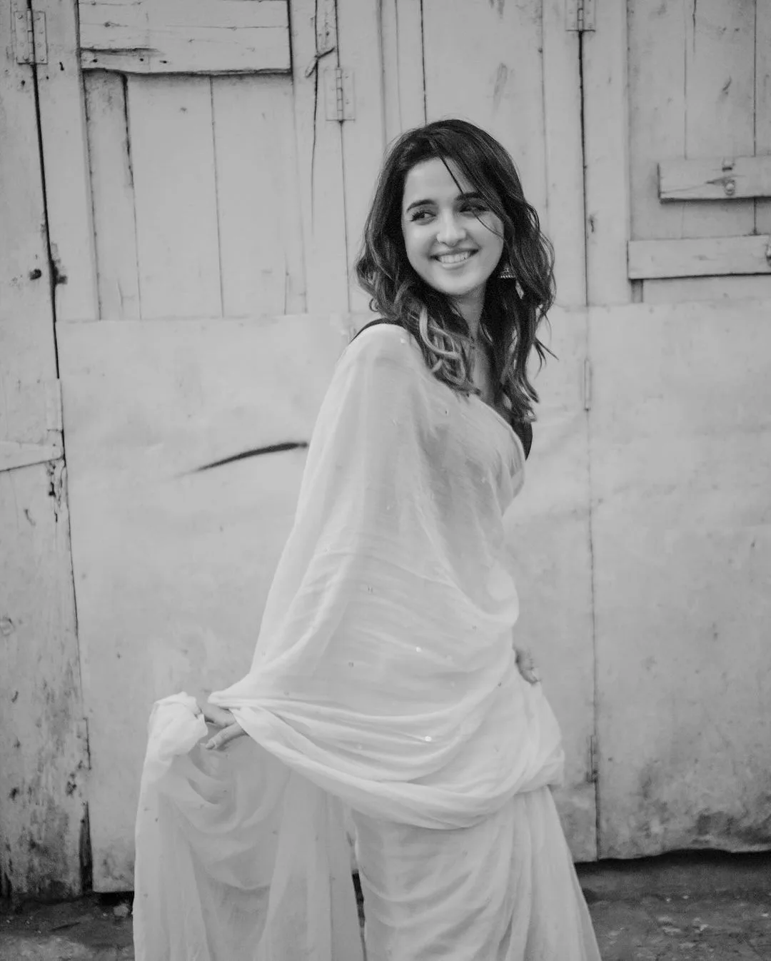 Shirley Setia Cute Photos in Saree