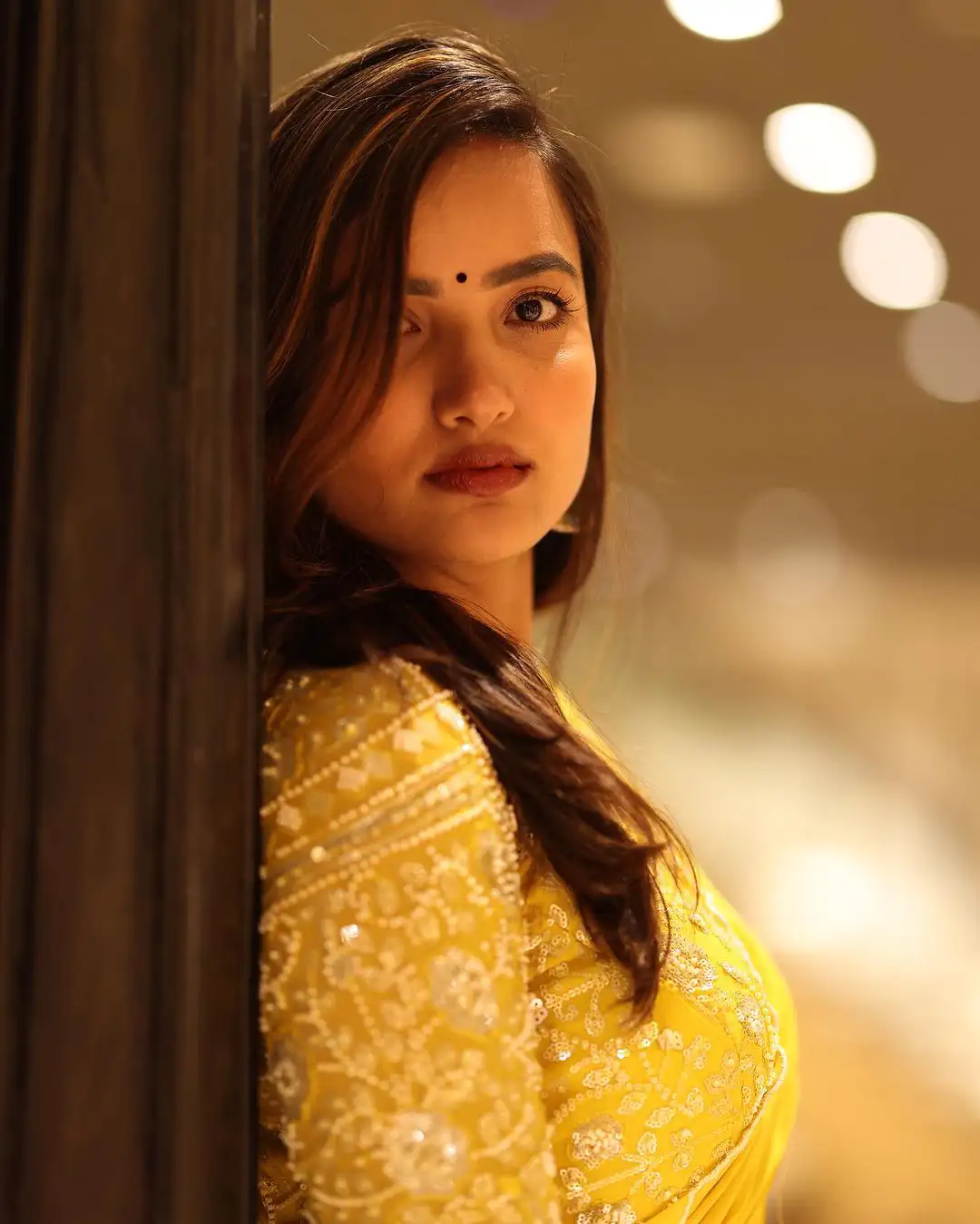 Siri Hanumanthu Shines in Yellow Saree