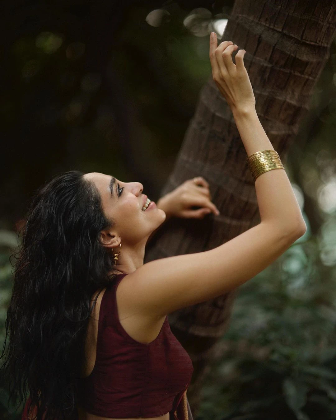 Tollywood Heroine Sobhita Dhulipala saree photos