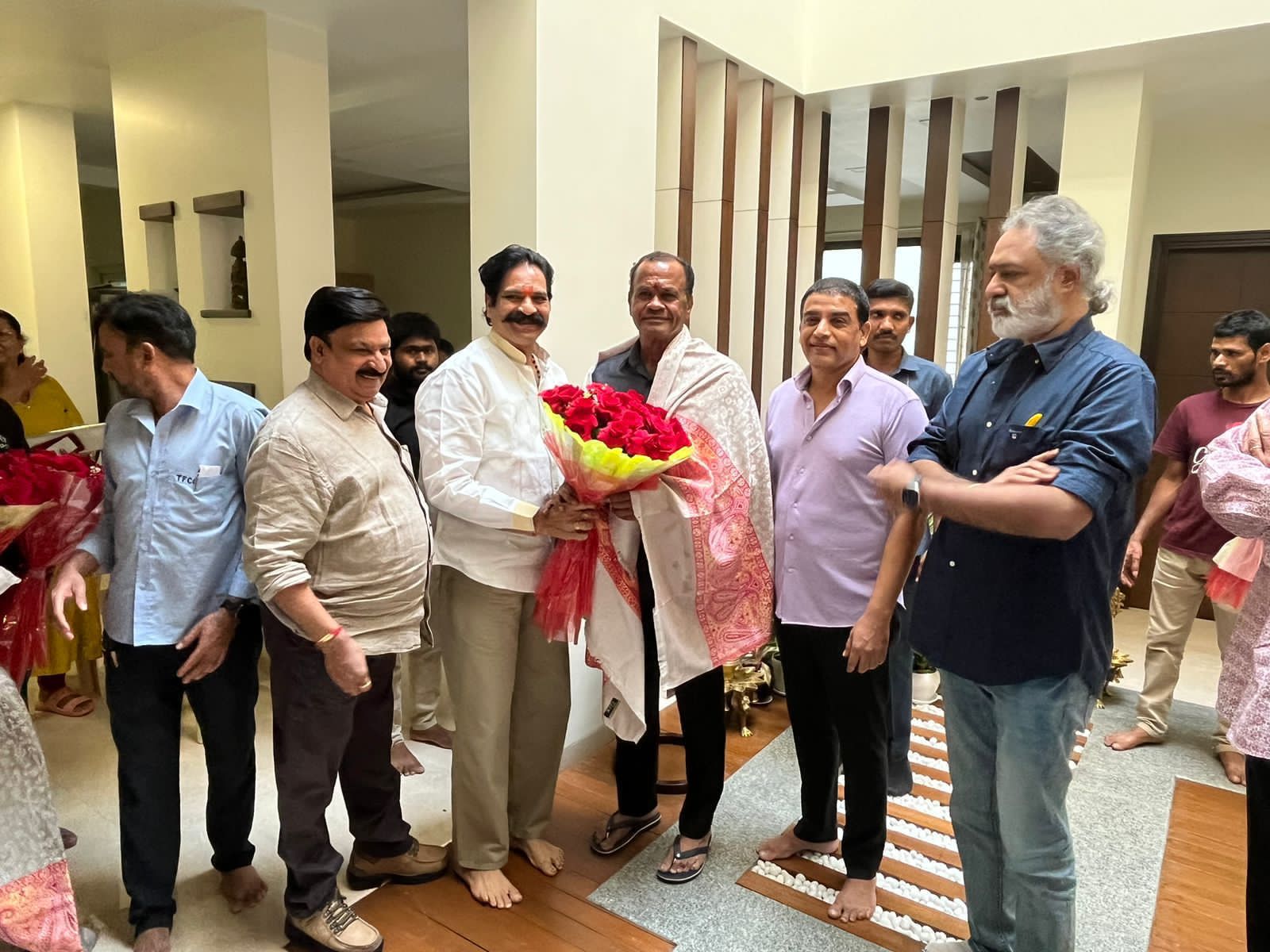 Tollywood Producers met Telangana new Cinematography Minister Komatireddy Venkat Reddy