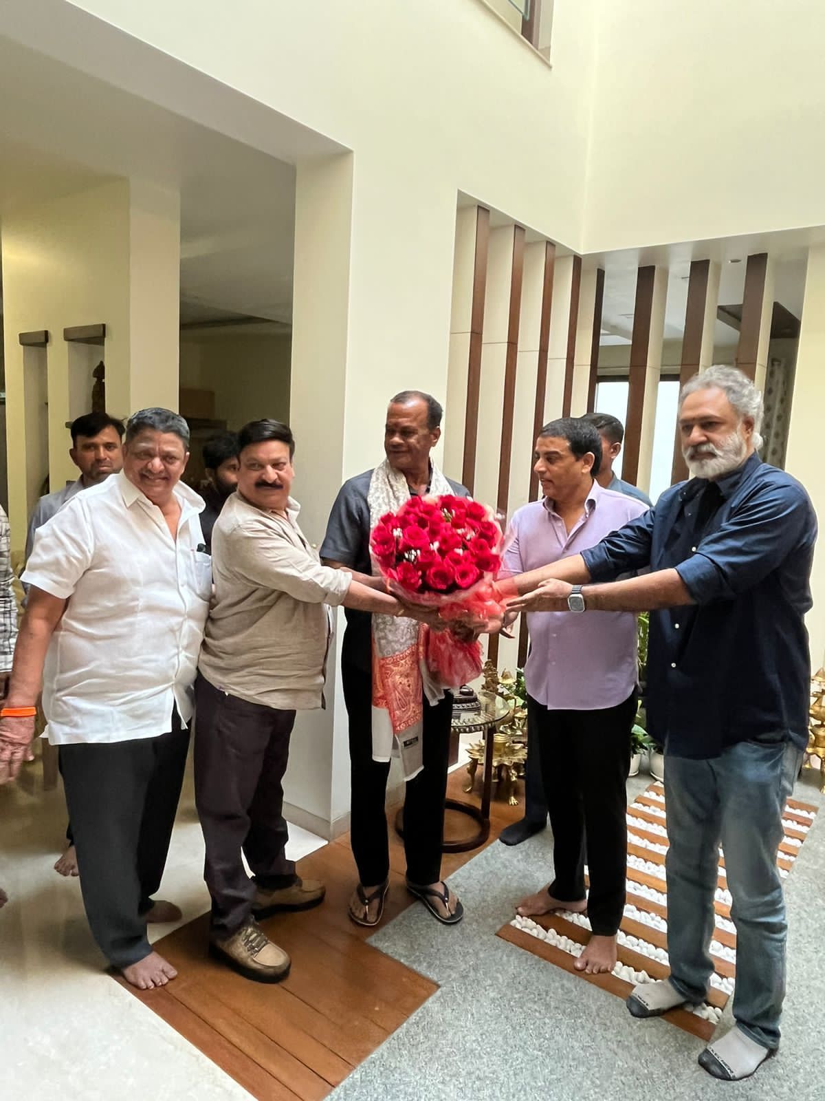 Tollywood Producers met Telangana new Cinematography Minister Komatireddy Venkat Reddy