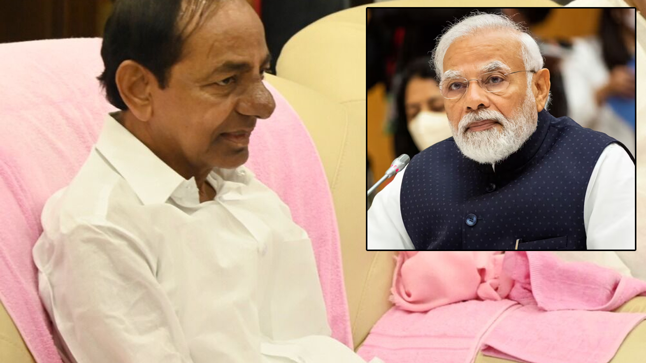 Modi Reacts on KCR Injury: చాలా బాధపడ్డాను.. కేసీఆర్ జారి పడడంపై మోదీ స్పందన Modi Reacts on KCR Injury: చాలా బాధపడ్డాను.. కేసీఆర్ జారి పడడంపై మోదీ స్పందన