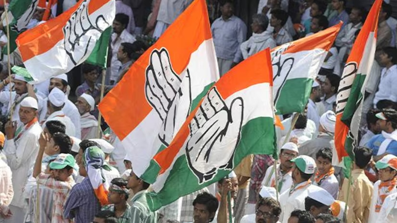 UP Jodo Yatra: భారత్ జోడో యాత్ర తరహాలో యూపీ జోడో యాత్ర చేయనున్న కాంగ్రెస్ UP Jodo Yatra: భారత్ జోడో యాత్ర తరహాలో యూపీ జోడో యాత్ర చేయనున్న కాంగ్రెస్
