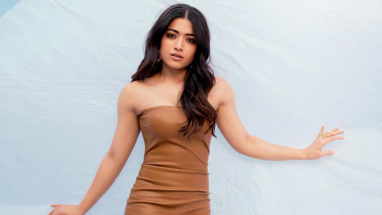 Rashmika Mandanna : రష్మిక డీప్ ఫేక్ వీడియో కేసులో నలుగురిని అదుపులోకి తీసుకున్న పోలీసులు.. కానీ.. Rashmika Mandanna : రష్మిక డీప్ ఫేక్ వీడియో కేసులో నలుగురిని అదుపులోకి తీసుకున్న పోలీసులు.. కానీ..