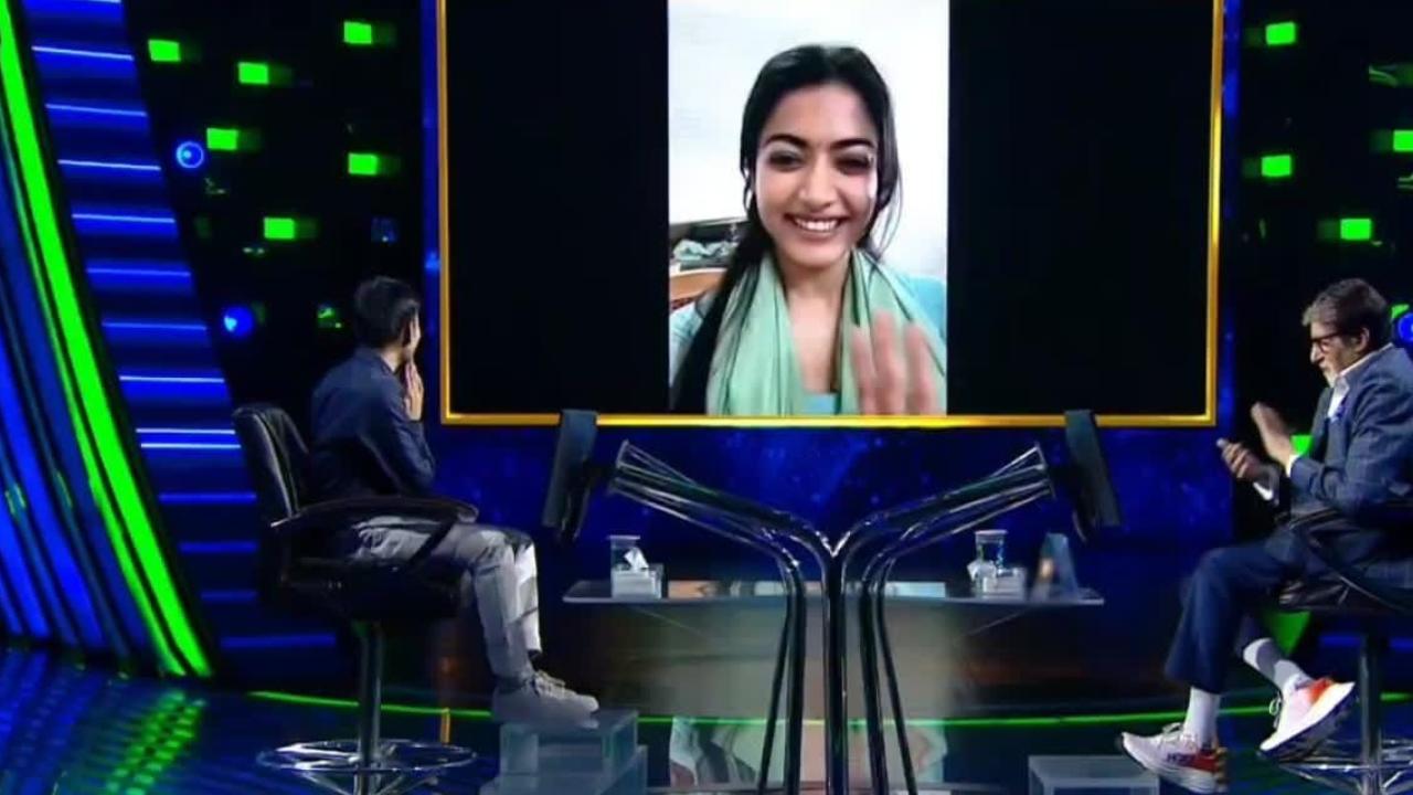 Rashmika Mandanna : ‘కౌన్ బనేగా కరోర్పతి’లో అభిమానికి రష్మిక వీడియో కాల్.. హిందీ షోలో తెలుగులో మాట్లాడి.. Rashmika Mandanna : ‘కౌన్ బనేగా కరోర్పతి’లో అభిమానికి రష్మిక వీడియో కాల్.. హిందీ షోలో తెలుగులో మాట్లాడి..