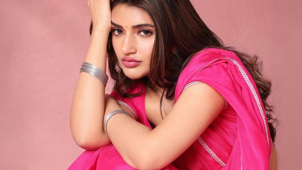 Sreeleela Shocking Decision Break to Movies Here Details