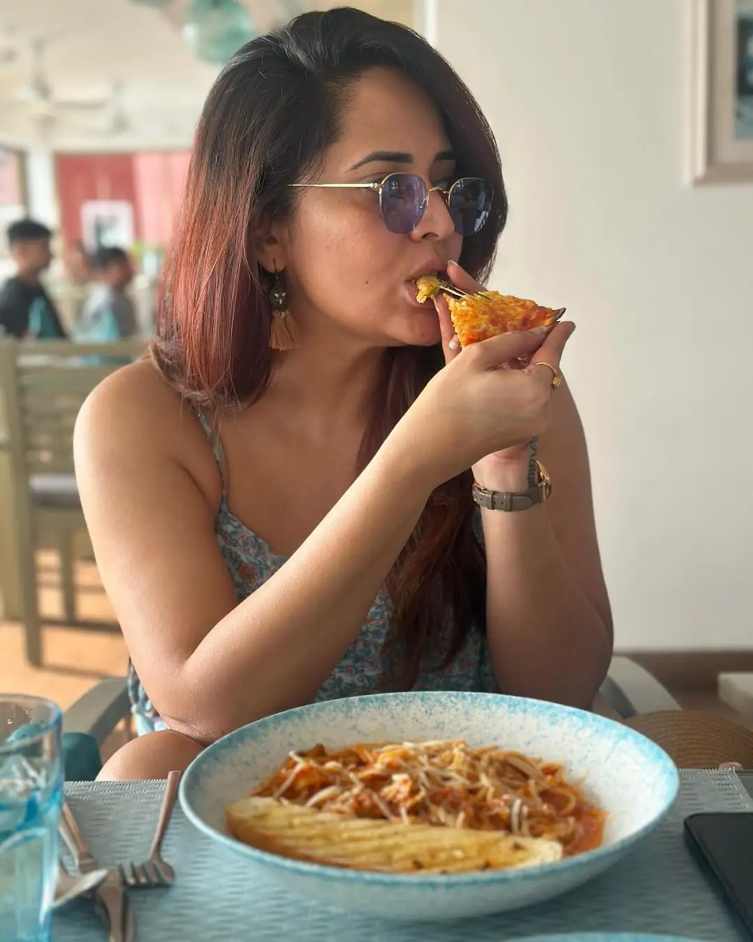 Anasuya Bharadwaj Enjoying Vacation at Beach