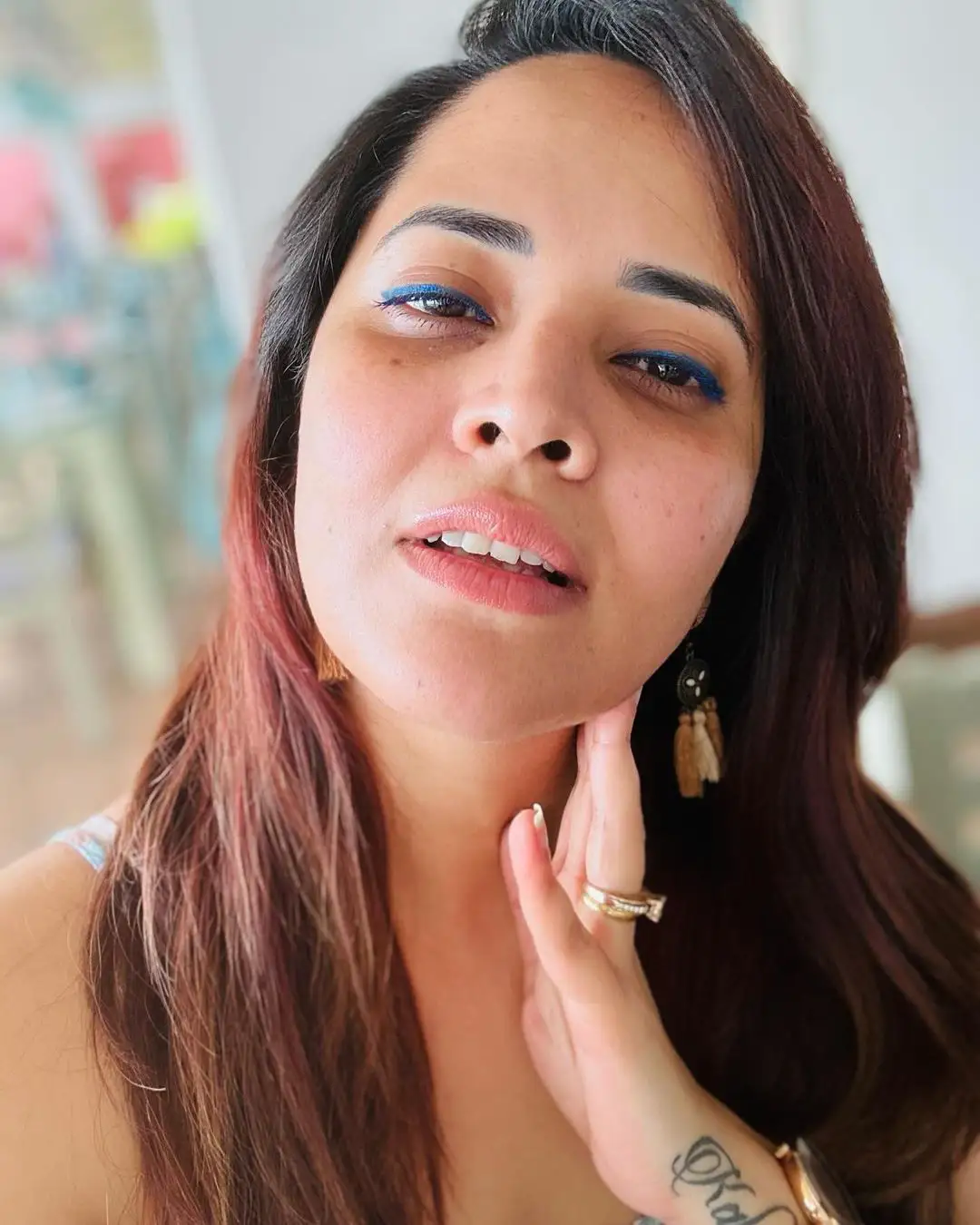 Anasuya Bharadwaj Enjoying Vacation at Beach