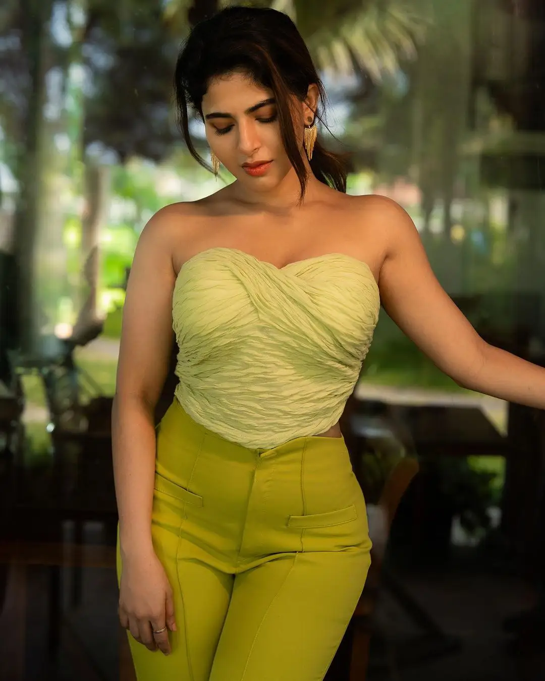 Iswarya Menon Sizzling Photo Shoot with New Model Dress