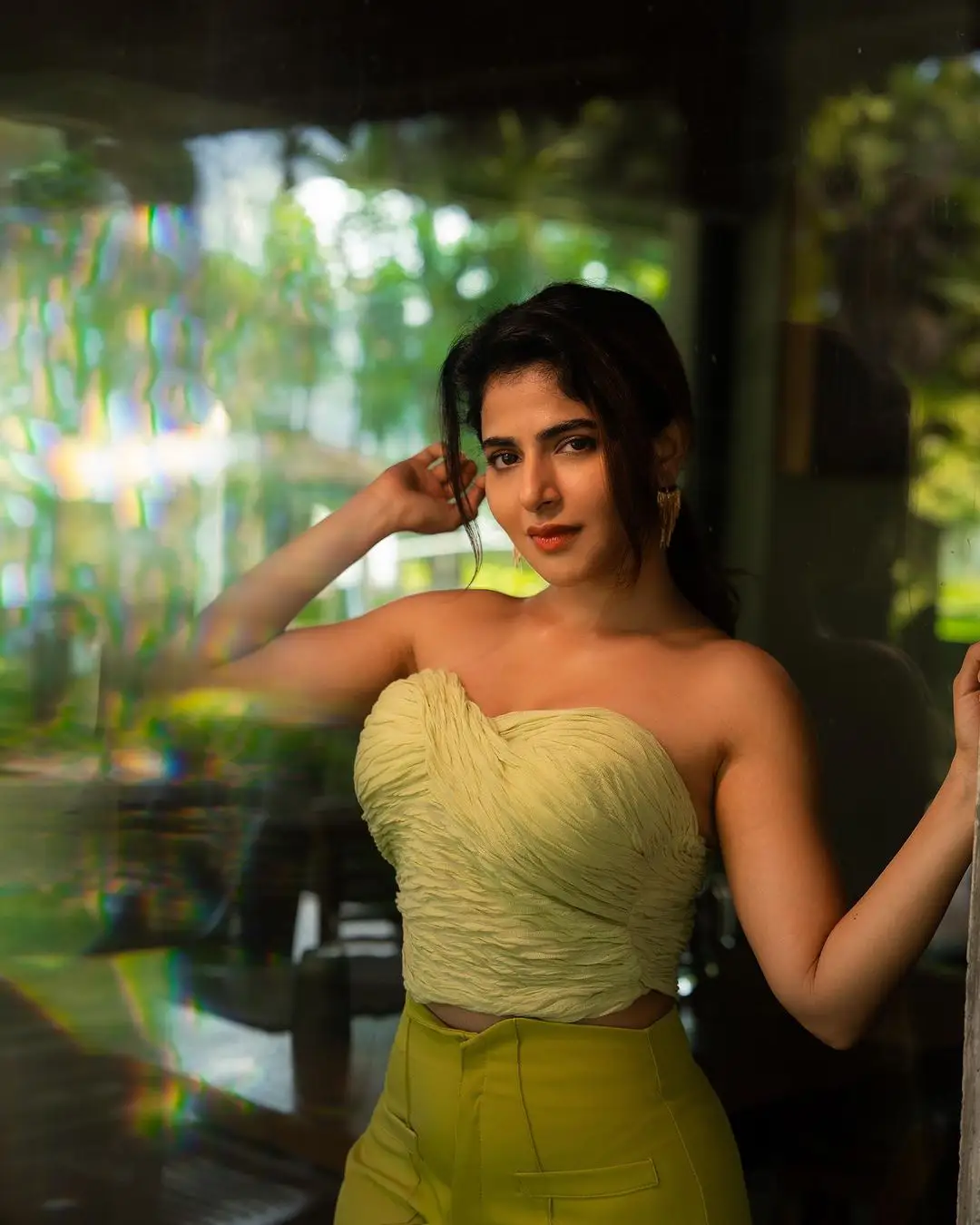 Iswarya Menon Sizzling Photo Shoot with New Model Dress