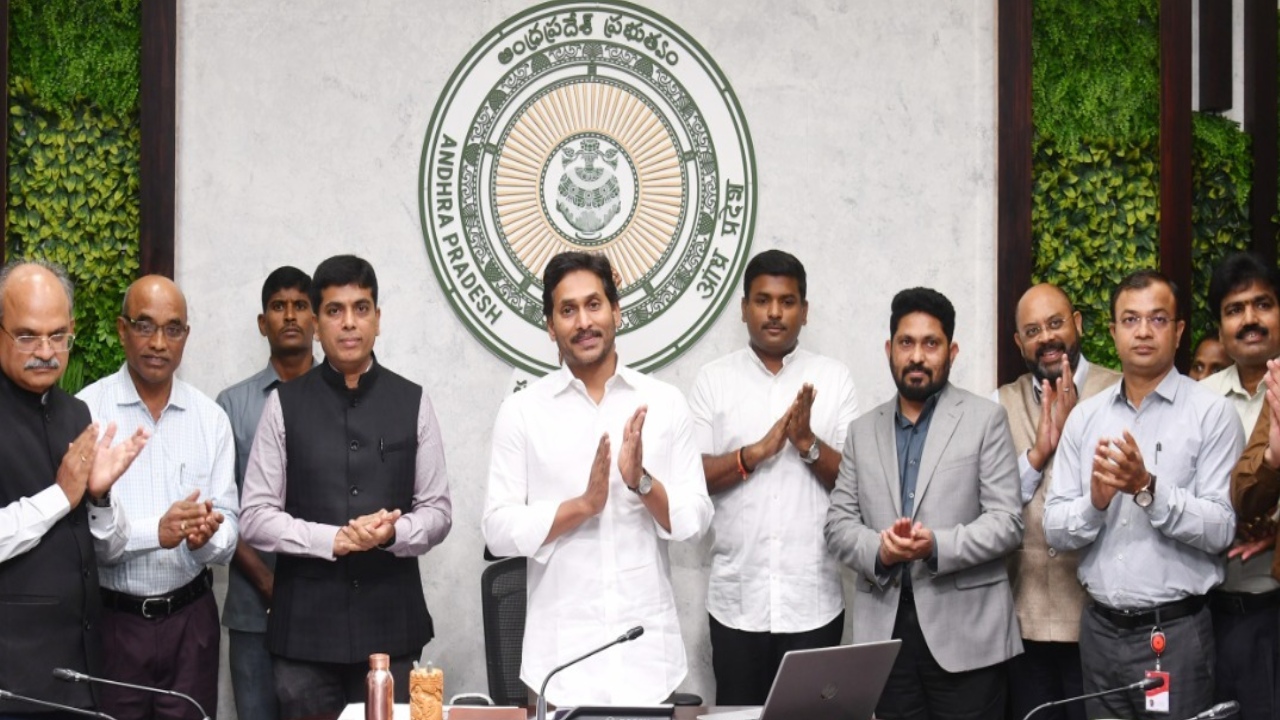 Jio Partners with AP Government to Extend 4G Connectivity to Remote Villages