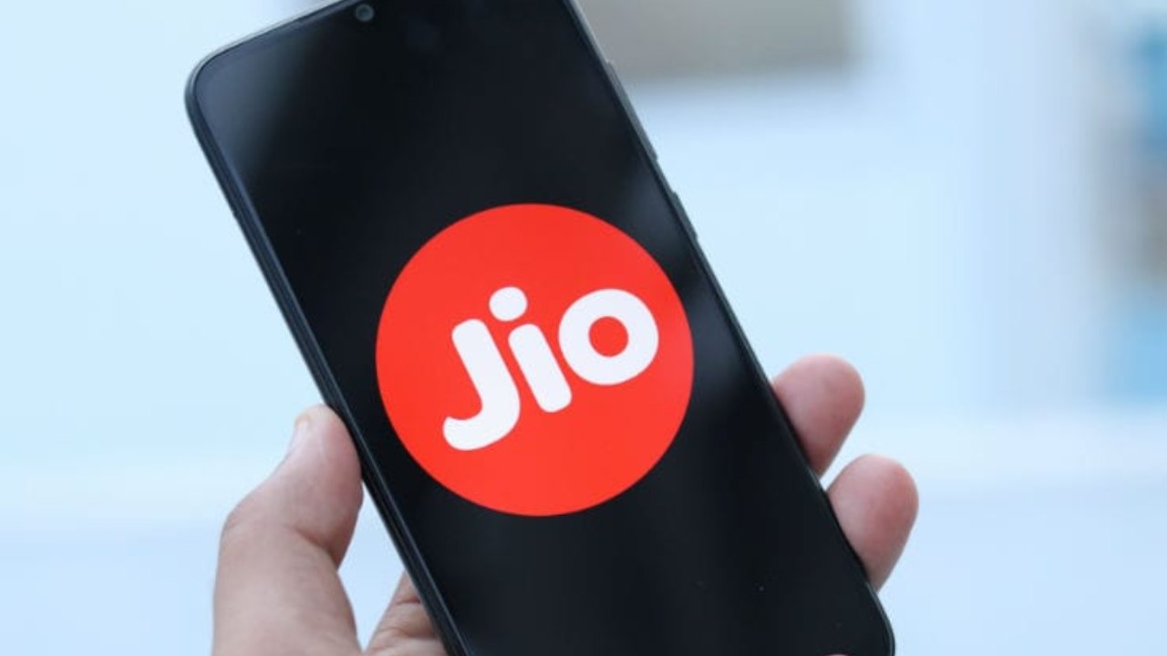 Jio is offering extra data benefits with some of its prepaid plans