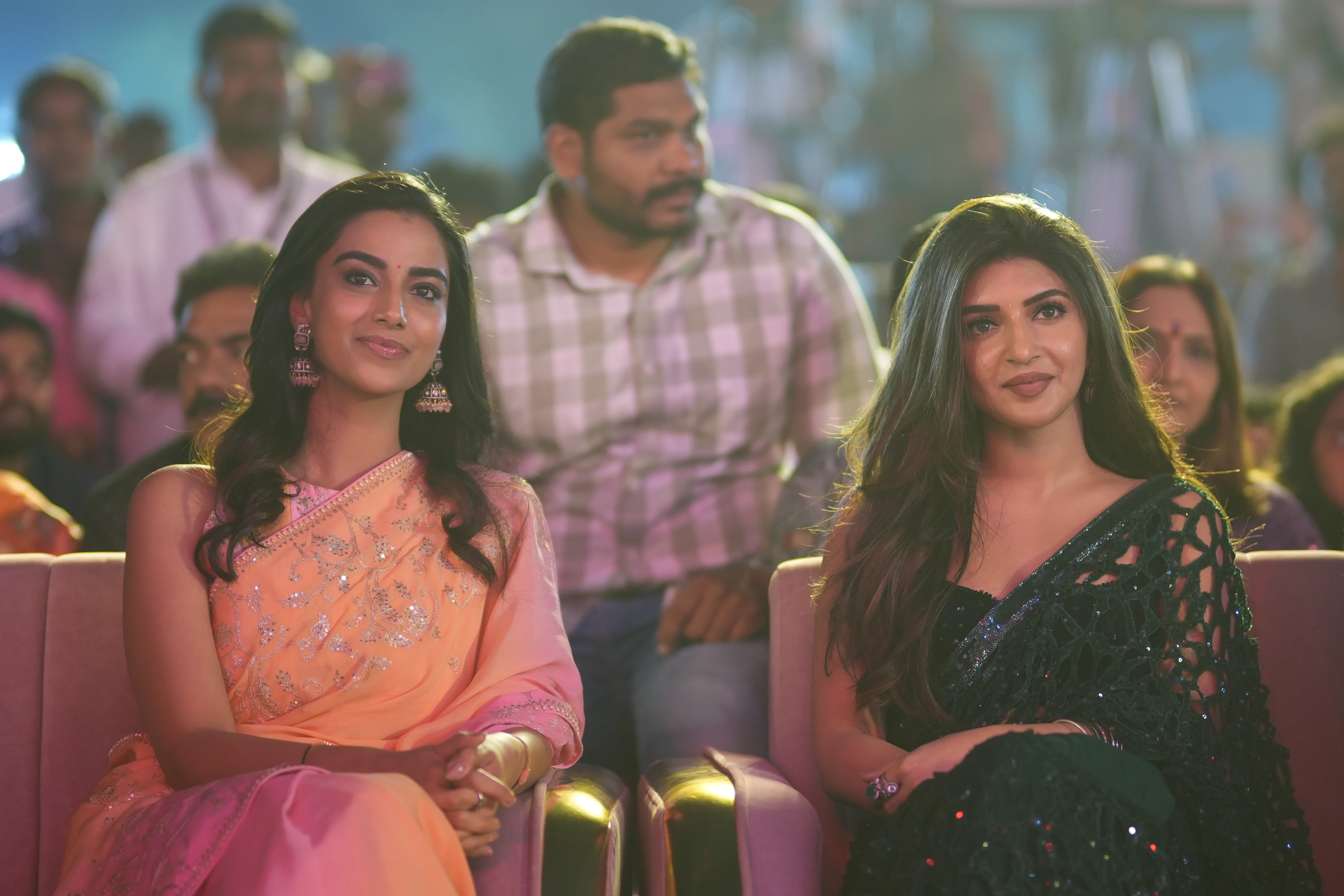 Mahesh Babu Sreeleela Meenakshi Chaudhary Photos at Guntur Kaaram pre release event