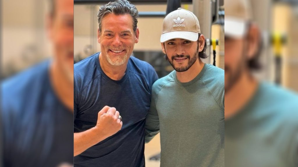 Mahesh Babu went Germany to meet doctor not for SSMB29 movie