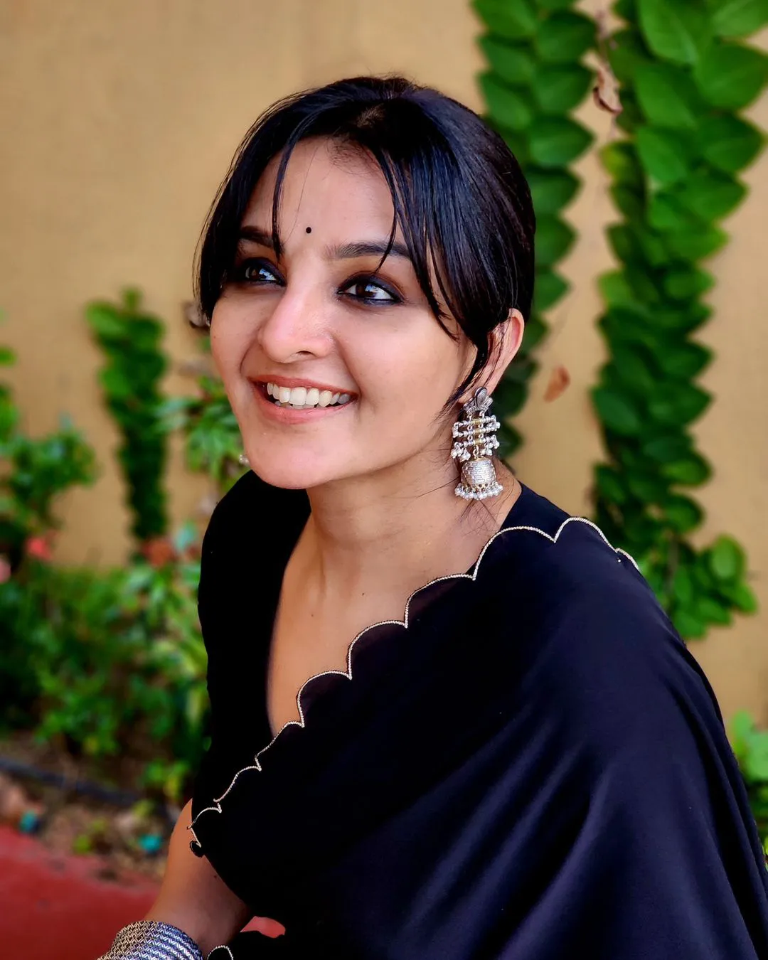 Malayala Actress Manju Warrier latest saree photos
