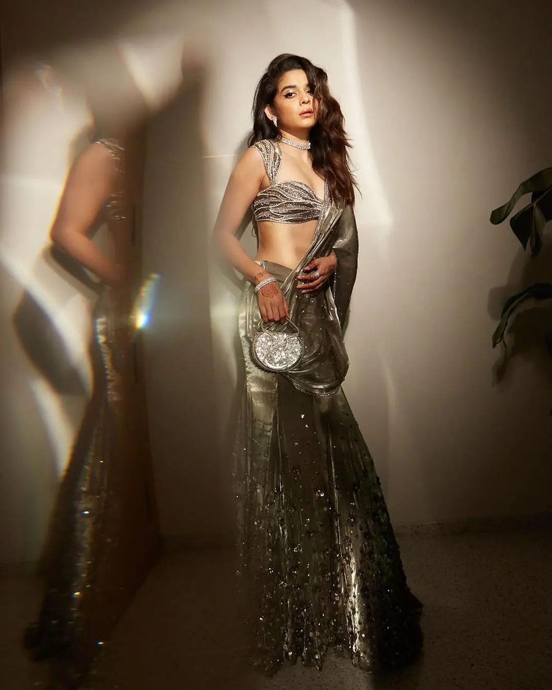 Mithila Palkar Mesmerizing Looks in Glittering Dress