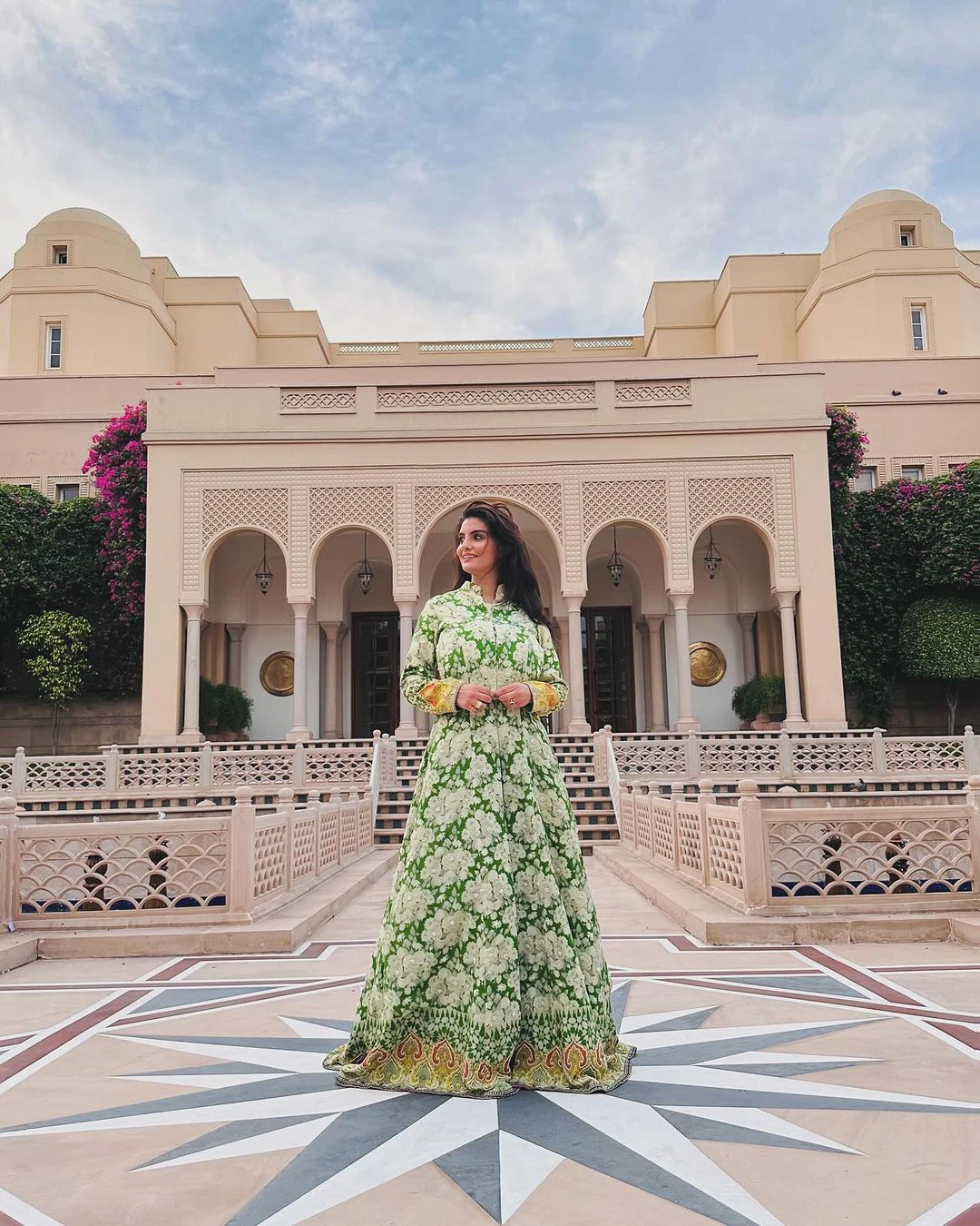 Model And Actress Anveshi Jain Photos at Taj Mahal