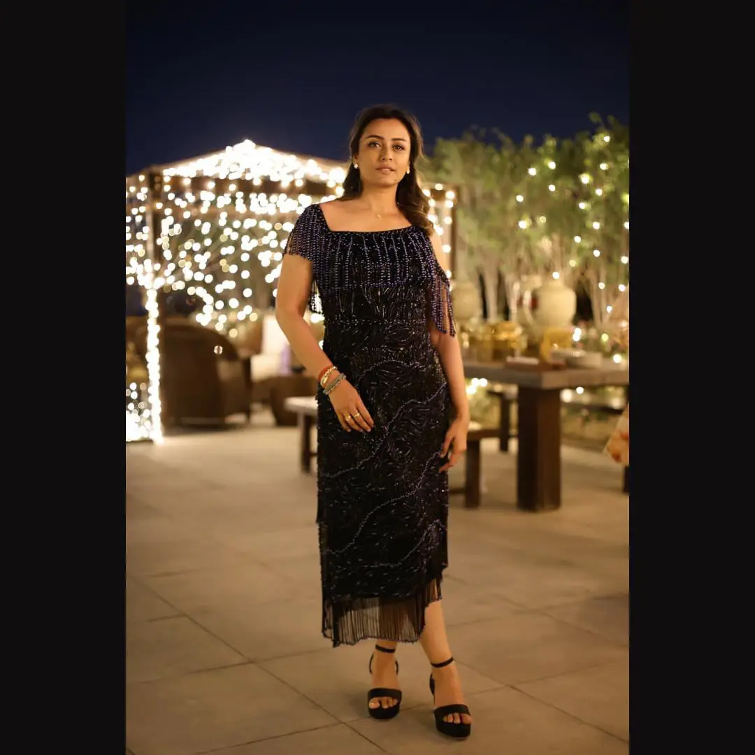 Mahesh Babu Wife Namrata Shirodkar Birthday Celebrations with Family & Friends