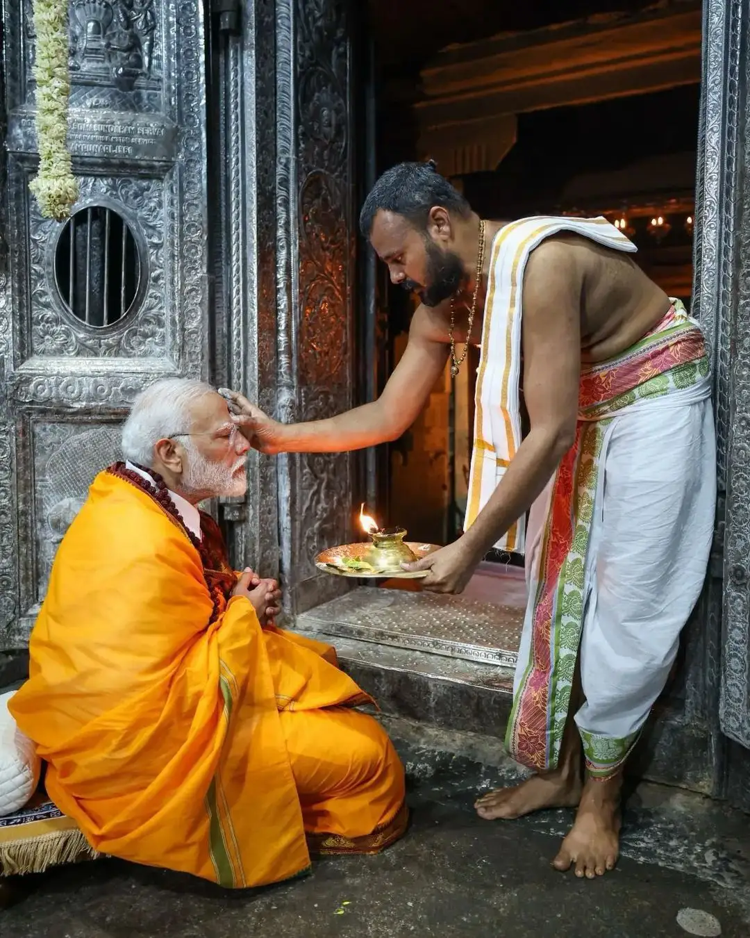 PM Narendra Modi Visits Tamilnadu Temples