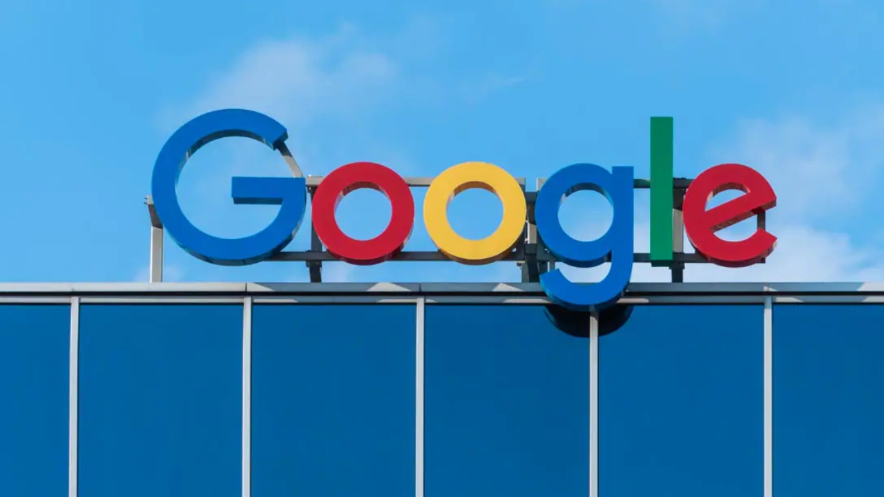 Google Employee : 19 ఏళ్లు నమ్మకంగా పని చేస్తే.. ఉద్యోగం నుంచి తొలగించిన గూగుల్.. అతడేమన్నాడంటే.? Google Employee : 19 ఏళ్లు నమ్మకంగా పని చేస్తే.. ఉద్యోగం నుంచి తొలగించిన గూగుల్.. అతడేమన్నాడంటే.?