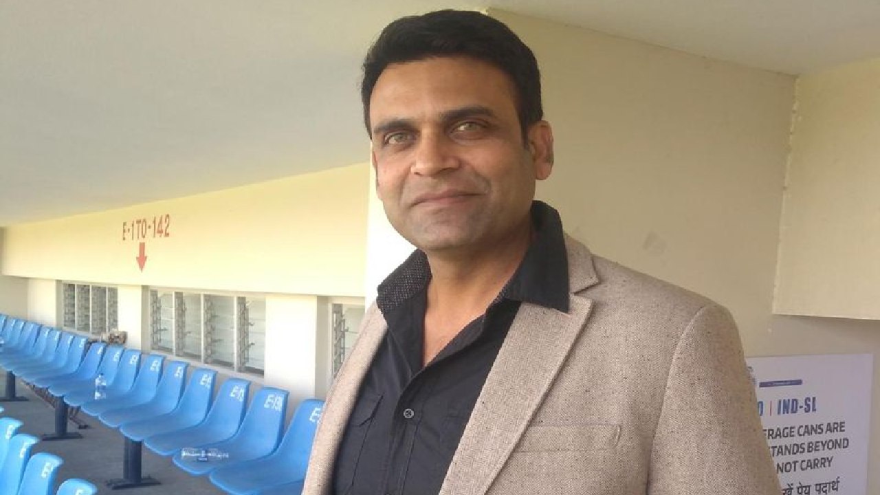 Prashant Vaidya : చెక్ బౌన్స్ కేసులో టీమ్ఇండియా మాజీ క్రికెటర్ అరెస్ట్ Prashant Vaidya : చెక్ బౌన్స్ కేసులో టీమ్ఇండియా మాజీ క్రికెటర్ అరెస్ట్