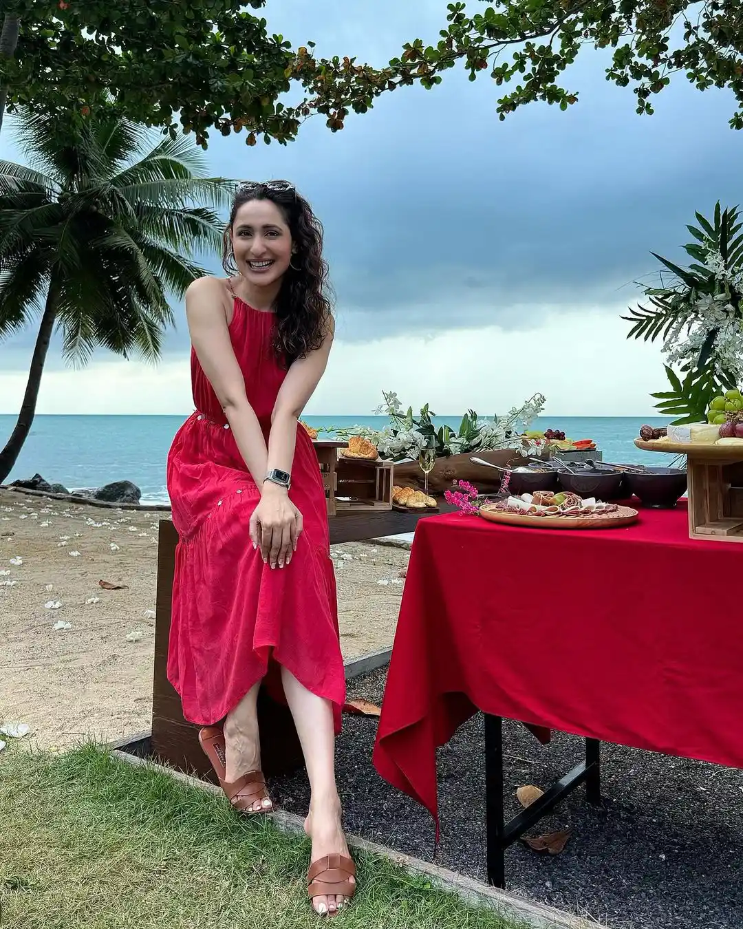 Pragya Jaiswal Birthday Celebrations with Friends