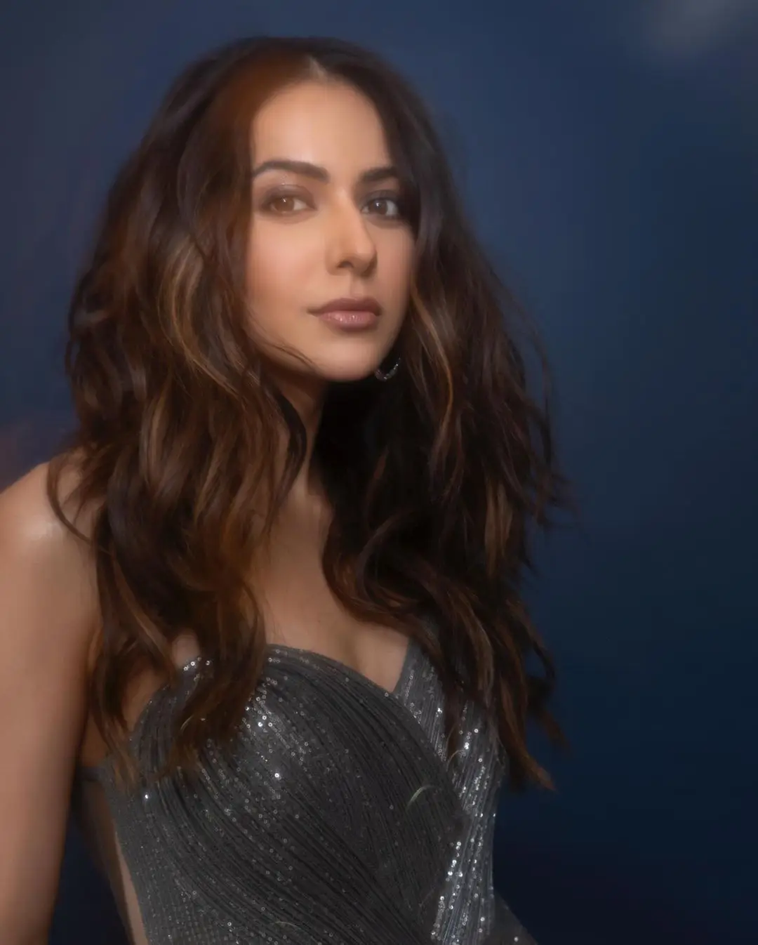 Rakul Preet Singh Glittering her Beauty